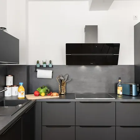 アパート Luniq - Golden Loft - 5 Min Zum Hauptbahnhof & Messe - Klima - 8 Gaeste