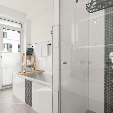 Appartement Luniq - Golden Loft Essen - 5 Min Zum Hauptbahnhof & Messe - 8 Gaeste Essen